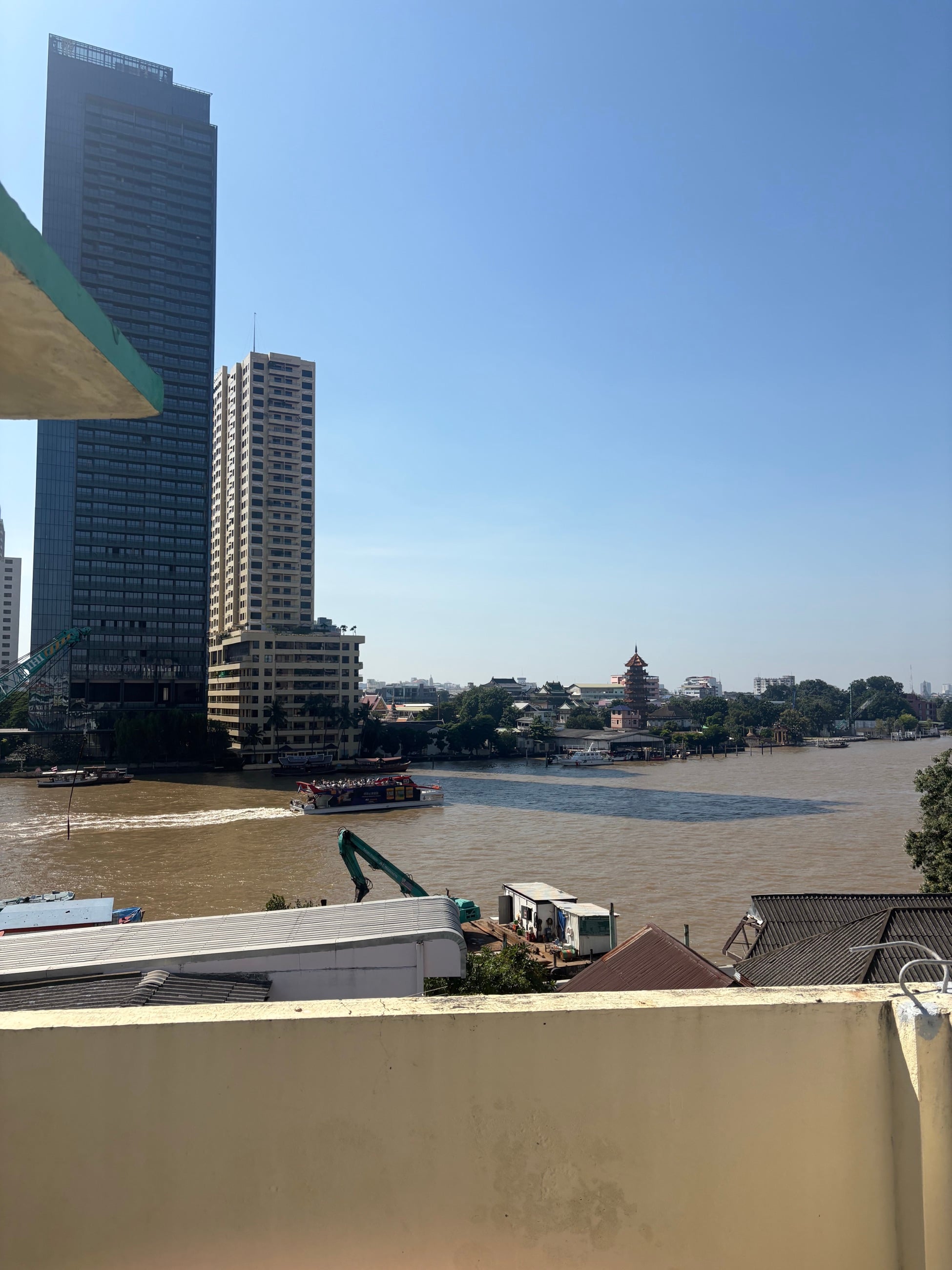 Secret Rooftop Talad Noi — สตูดิโอถ่ายภาพ ดาดฟ้า ตลาดน้อย กรุงเทพ